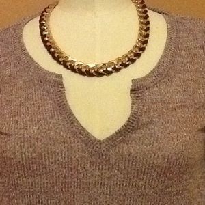 Costume jewelry necklace.